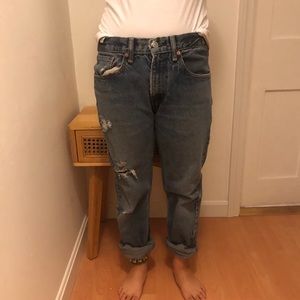 Unisex Levi’s 505 Distressed Boyfriend Jeans